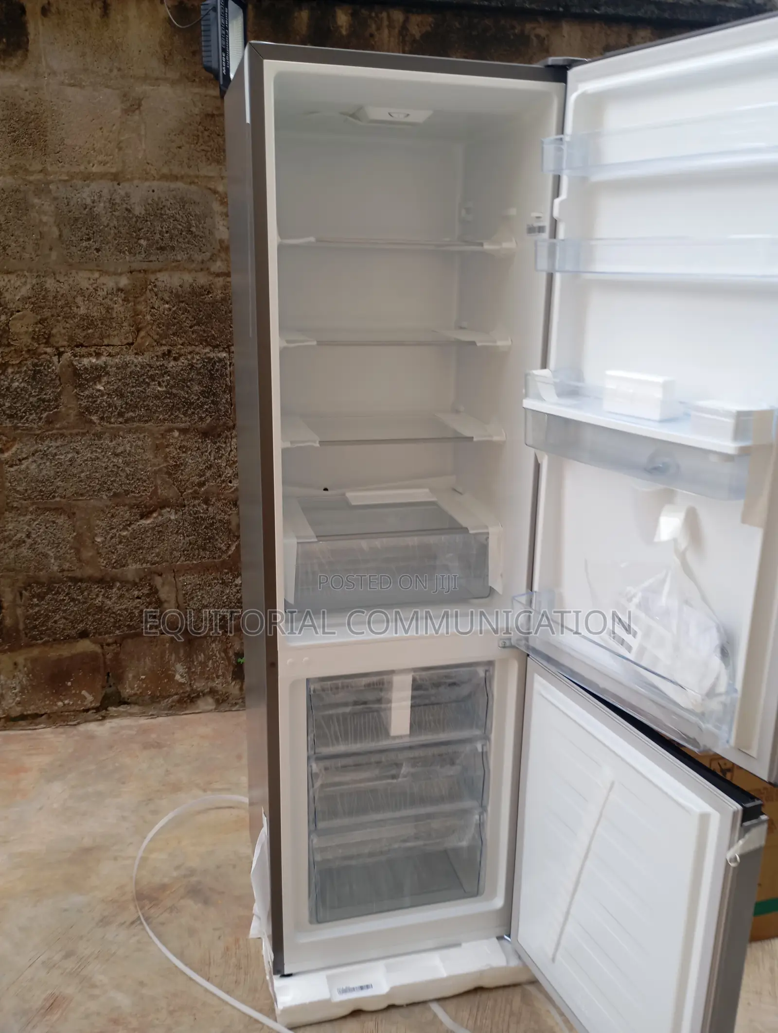 Hisense 264l Reliable and Durable Refrigerator