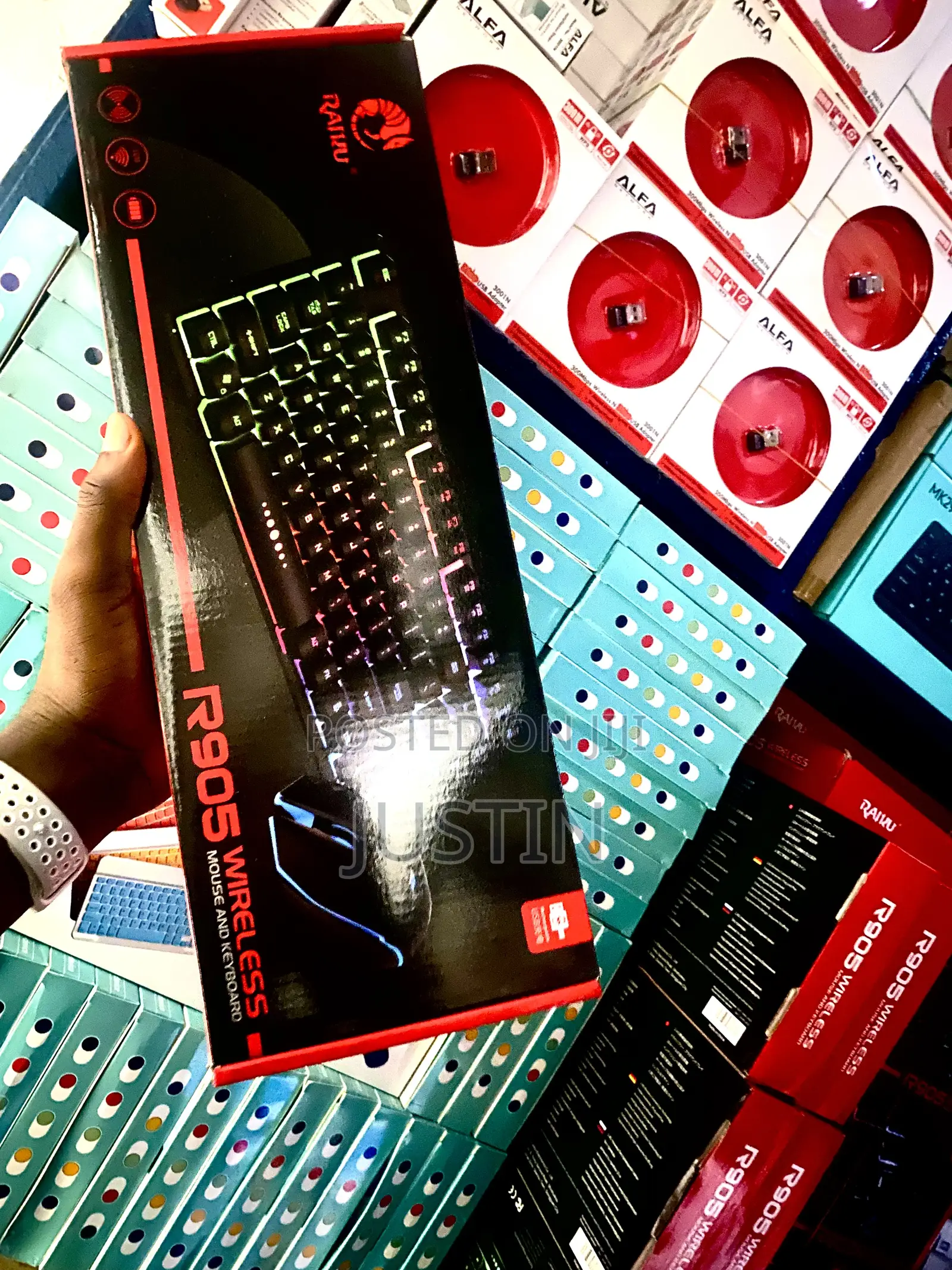 R905 Gaming Keyboard and Mouse Combo