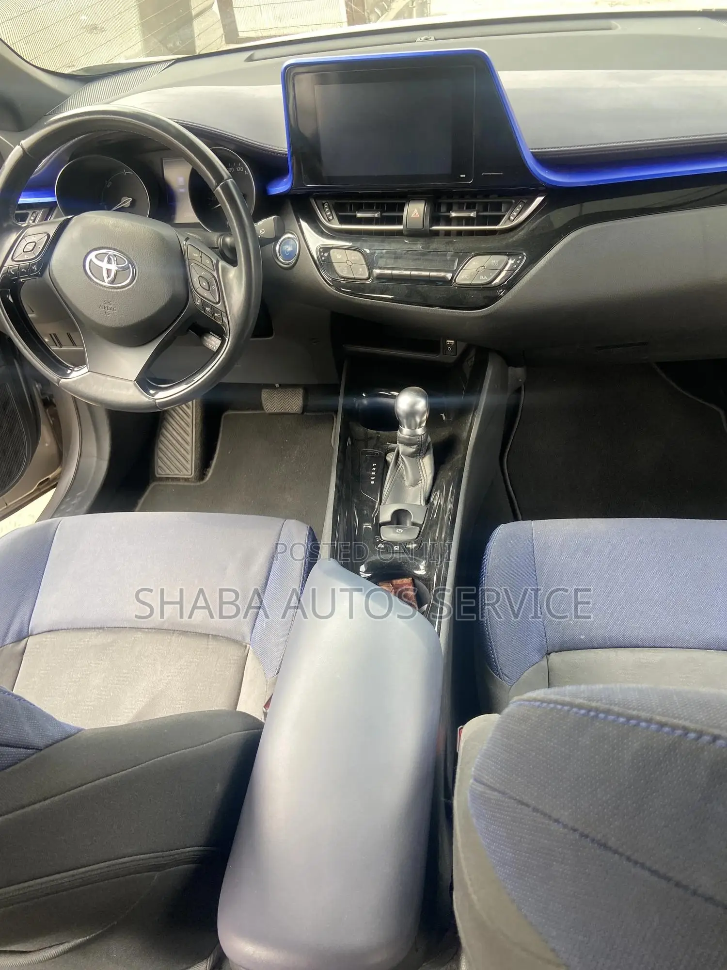 Toyota C-HR 2017 Gray