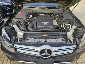 Mercedes-Benz GLC-Class 2018 Brown