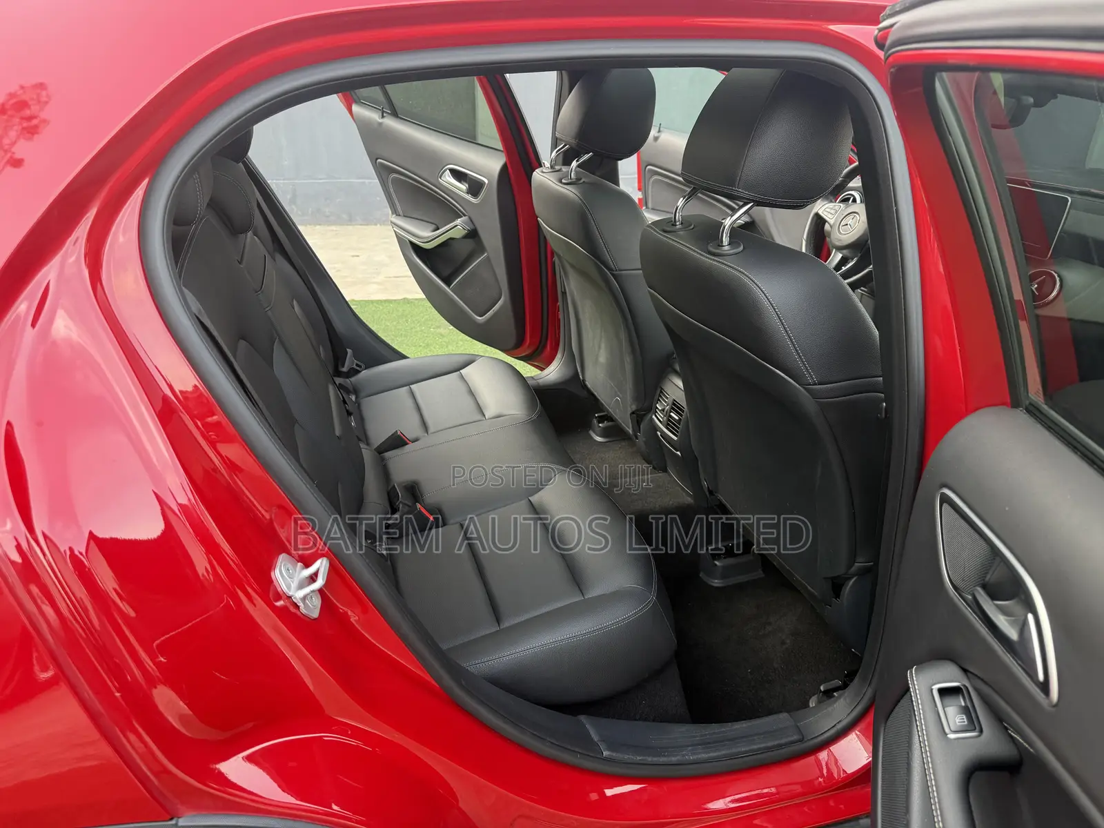 Mercedes-Benz GLA-Class 2017 Red