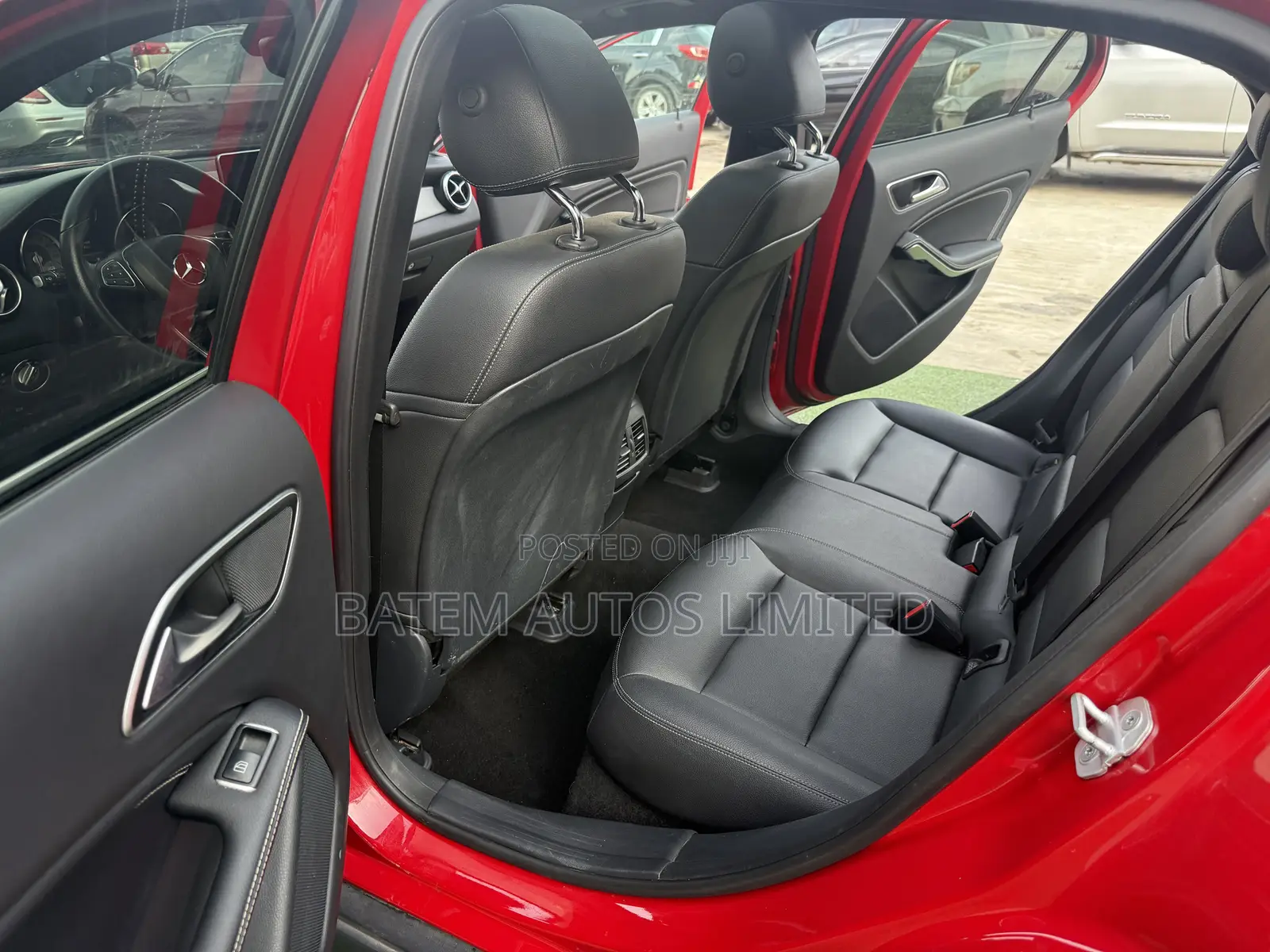 Mercedes-Benz GLA-Class 2017 Red