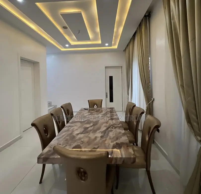 Furnished 5bdrm Duplex in Lekki County Homes for sale