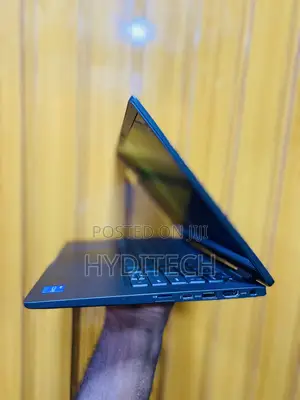 Laptop Dell Latitude 7420 16GB Intel Core i7 SSD 512GB