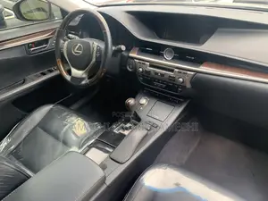 Lexus ES 350 FWD 2015 Gray