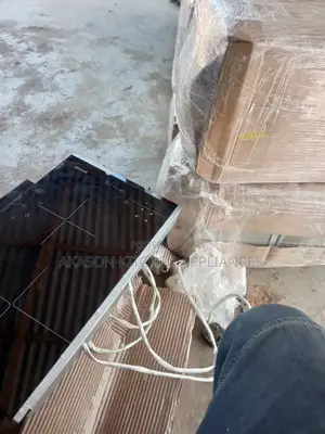 Tokunbo Electric Cooker