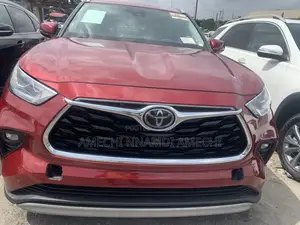 Toyota Highlander Platinum AWD 2020 Red