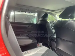 Toyota Highlander Platinum AWD 2020 Red