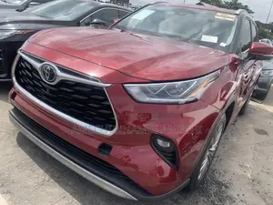 Toyota Highlander Platinum AWD 2020 Red