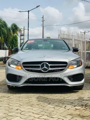 Photo - Mercedes-Benz C300 Luxury 4dr AWD 4Matic Sedan (2.0L 4cyl 7A) 2015