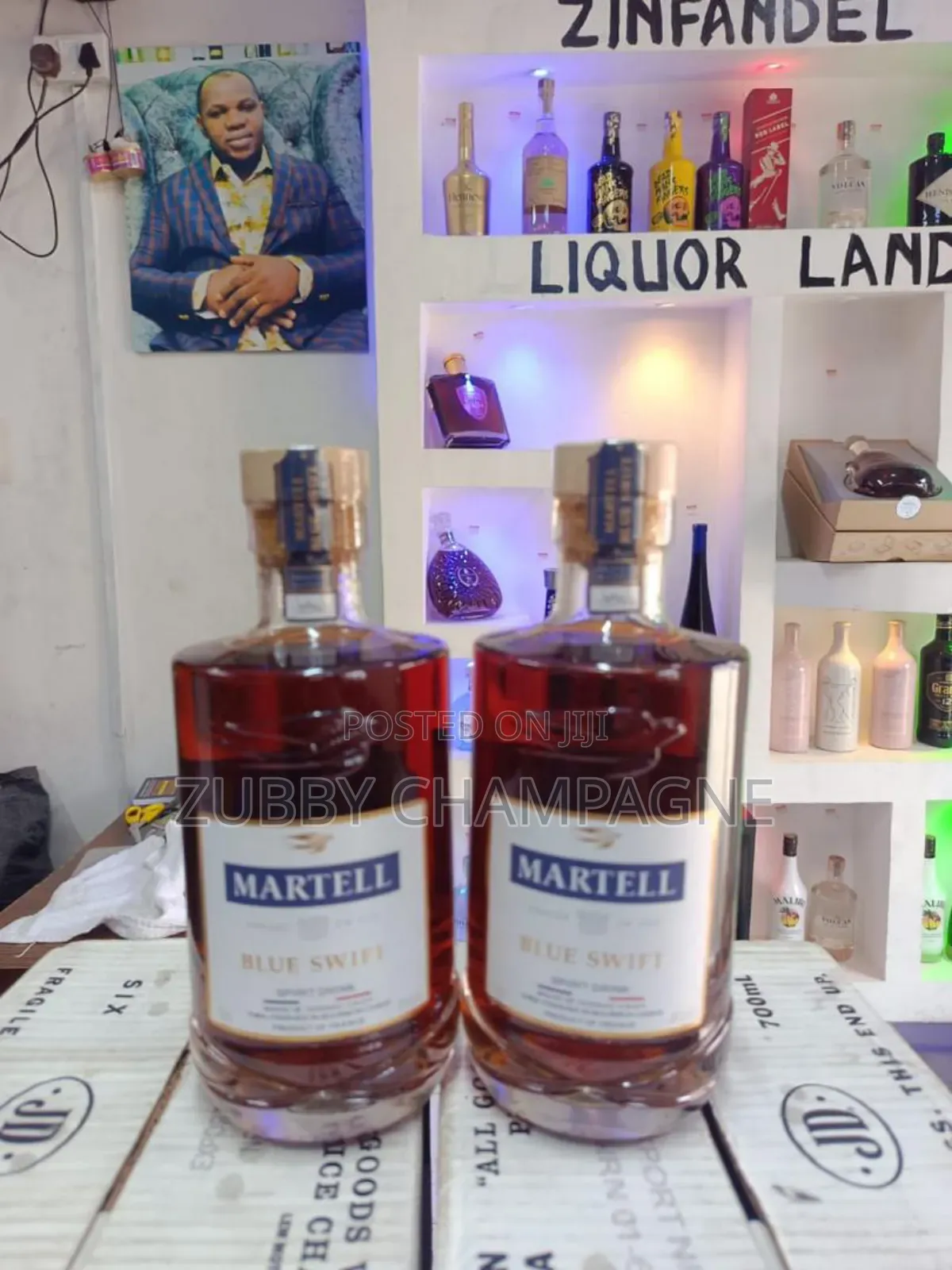 Drink Martell Blu Swift