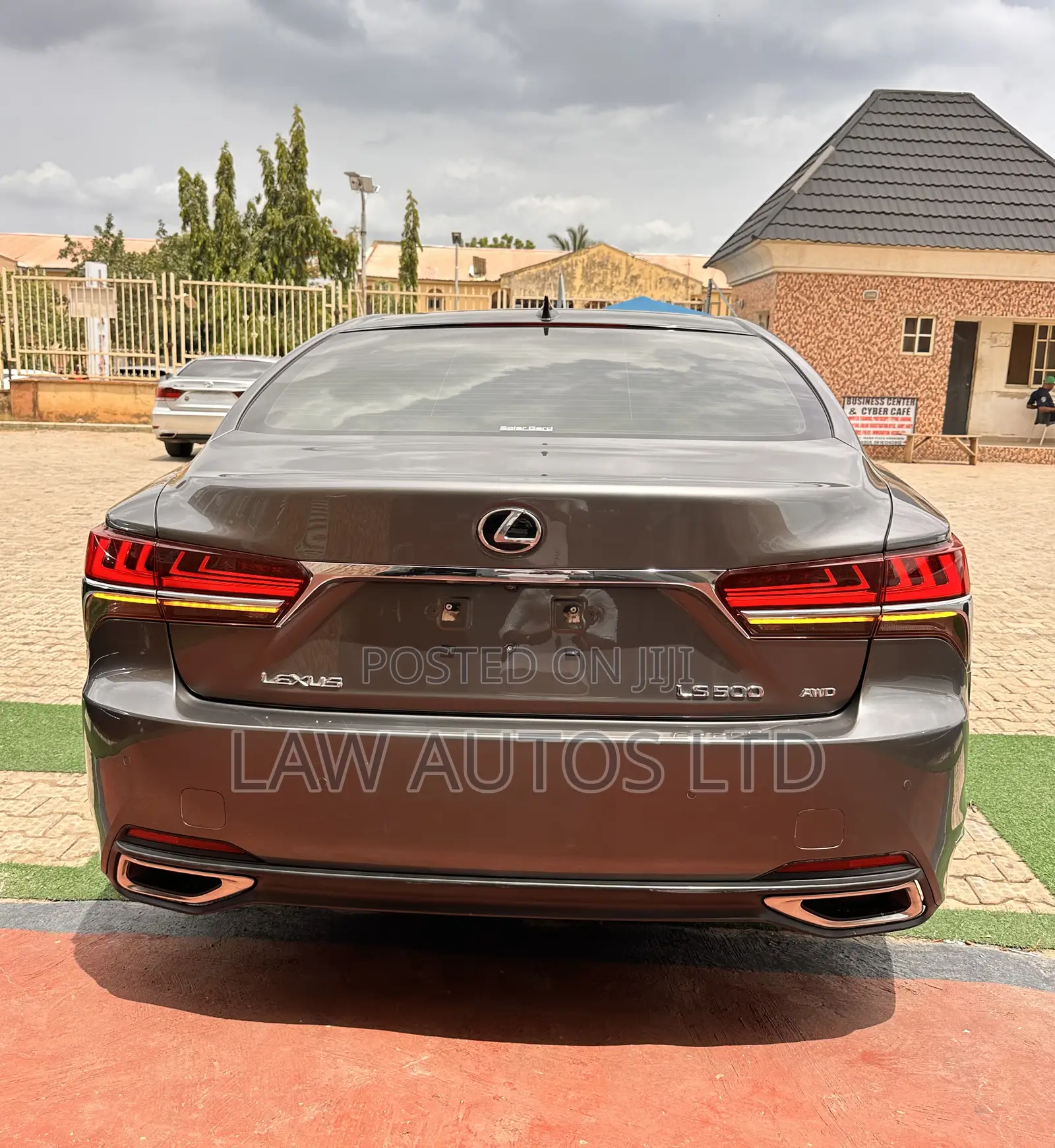 Lexus LS 2019 Gray