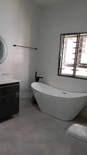 Photo - 2bdrm Block of Flats in Mabushi for rent