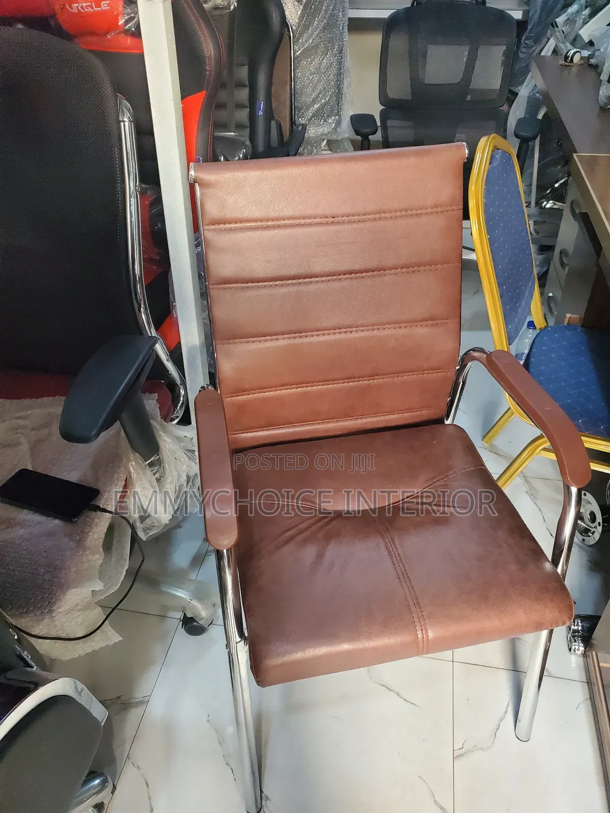 Visitor Chair Brown