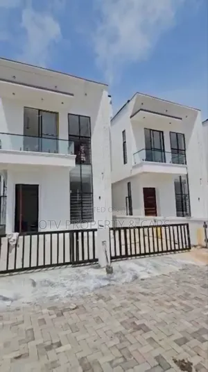 Furnished 5bdrm Duplex in Lekki for sale