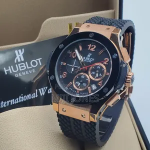 "Hublot Style Chronograph Watch With Rubber Strap Replica"