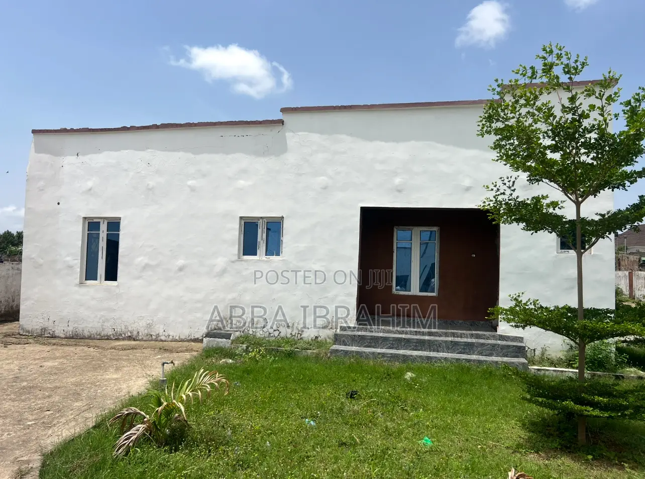 2bdrm Bungalow in White View Estate, Gwagwalada for sale