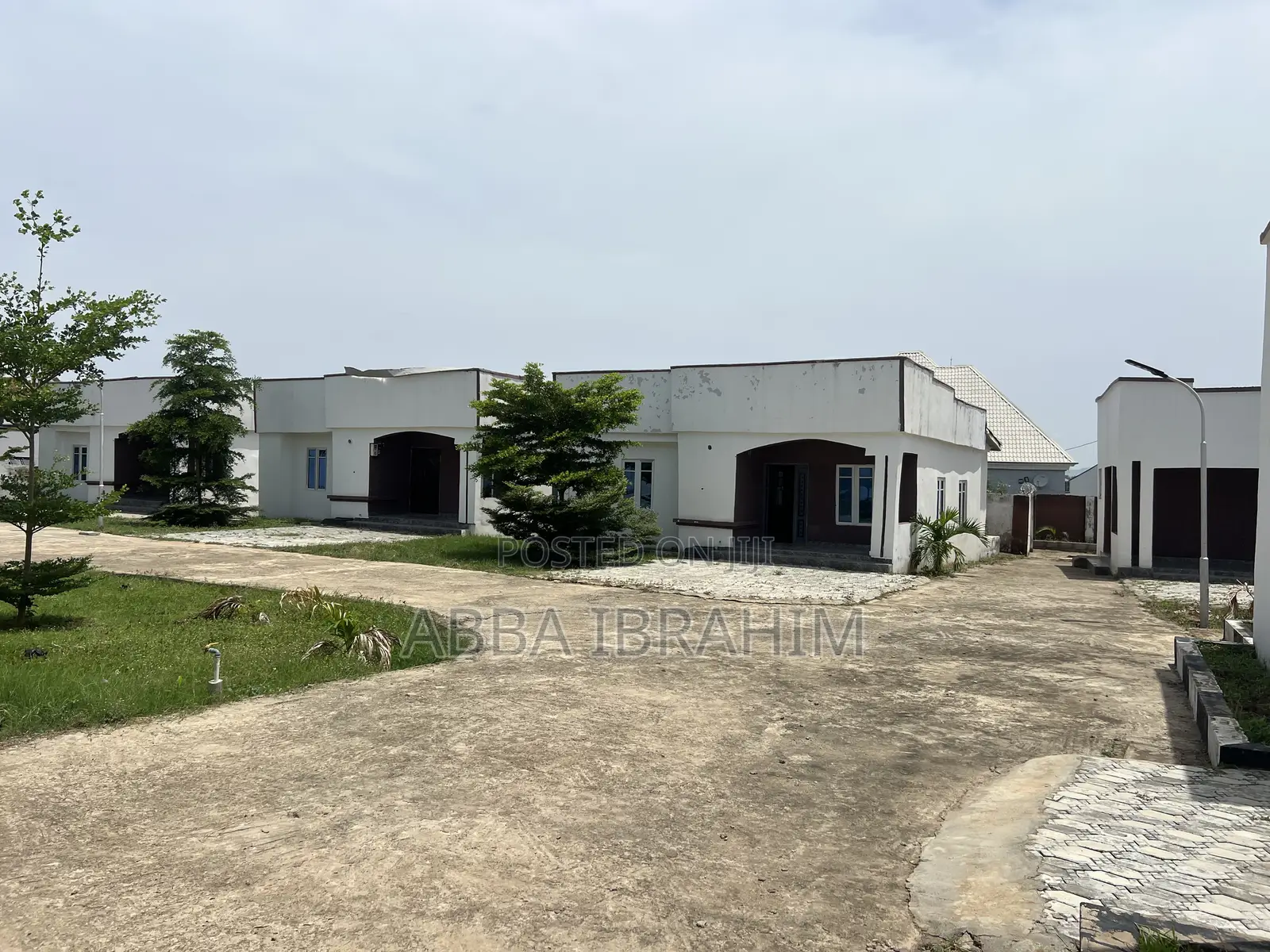 2bdrm Bungalow in White View Estate, Gwagwalada for sale