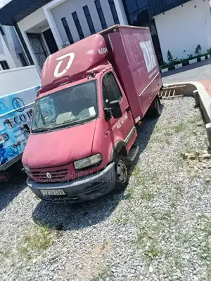 2005 Renault Mascot Truck