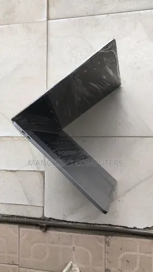 Laptop Apple MacBook Pro 2019 32GB Intel Core i7 SSD 1T