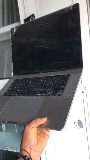 Laptop Apple MacBook Pro 2019 32GB Intel Core i7 SSD 512GB