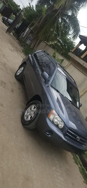 Toyota Highlander V6 2005 Blue