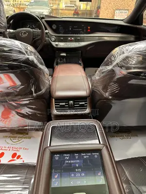 Lexus LS 2019 Gray