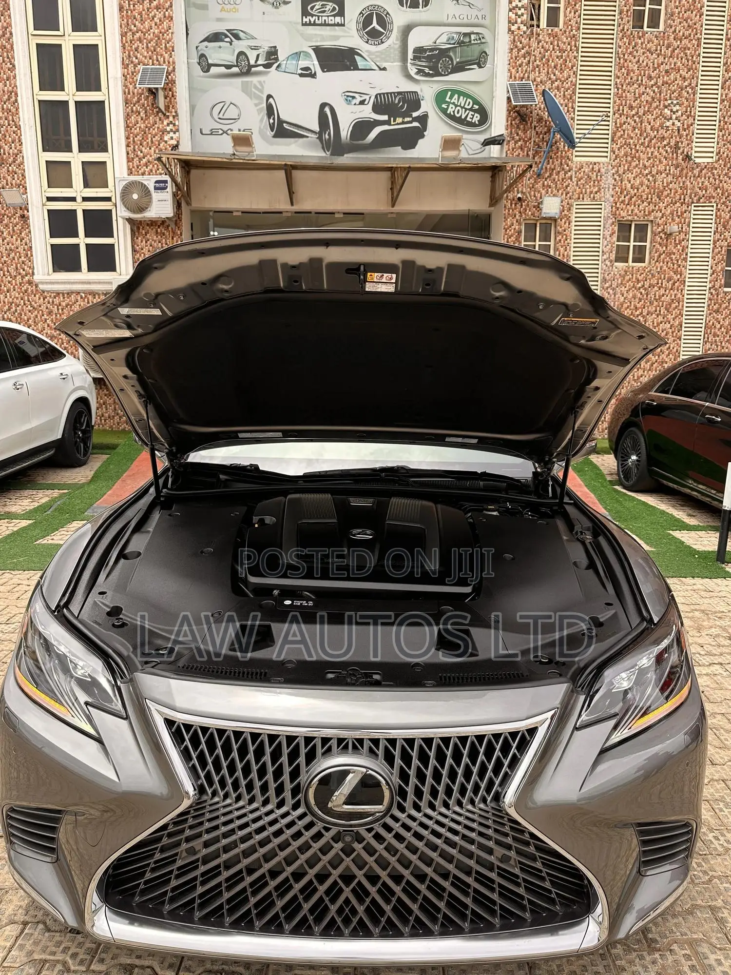Lexus LS 2019 Gray