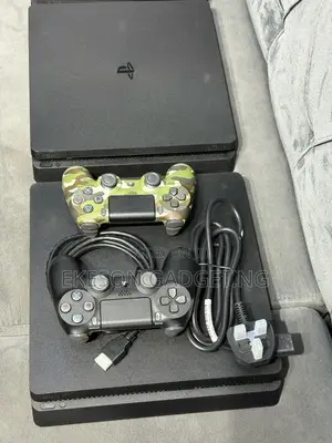 Uk Used Ps4 Slim 500gb With Pads And Games Installed