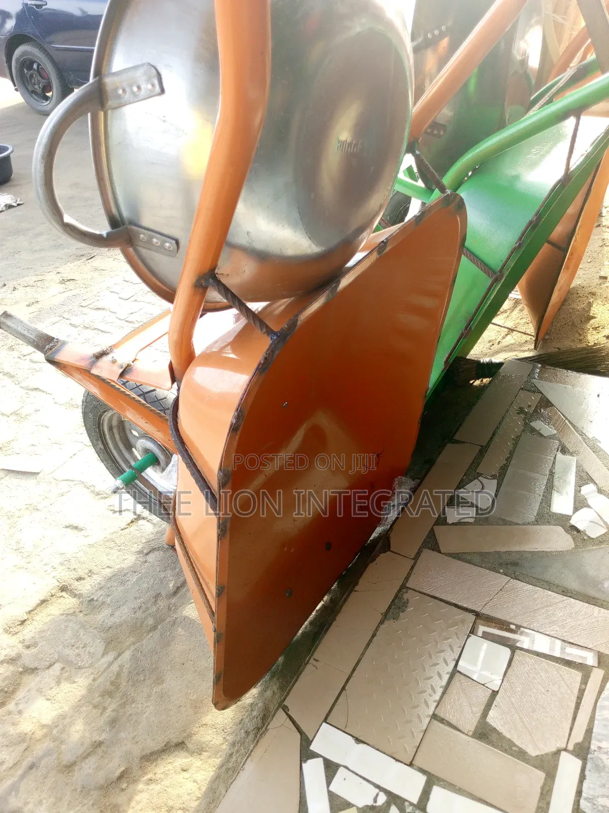 Wheelbarrow