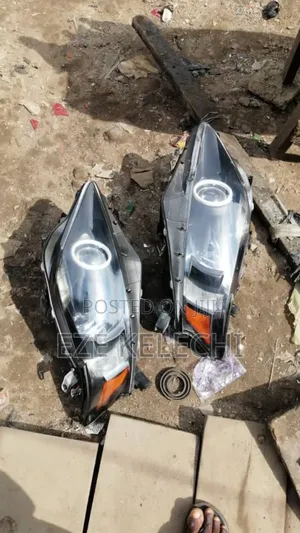 Headlight Set Rx350 2010