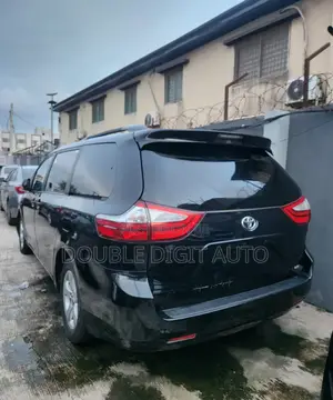 Toyota Sienna Limited 7-Passenger 4dr Minivan (3.5L 6cyl 6A) 2015 Black