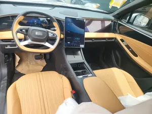 New Geely Galaxy L7 1.5 Hybrid AWD 2024 Gray