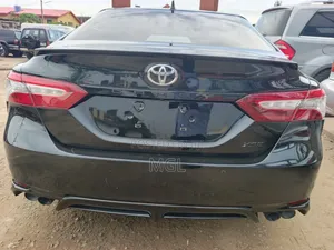 Toyota Camry 2018 Black