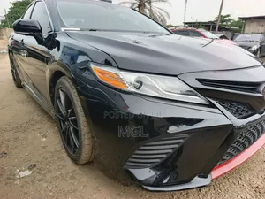 Toyota Camry 2018 Black