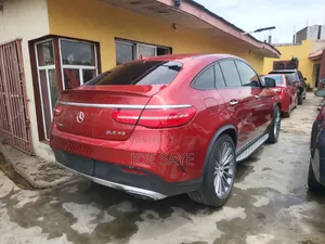 Mercedes-Benz GLE-Class AMG GLE 43 4MATIC 2018 Red