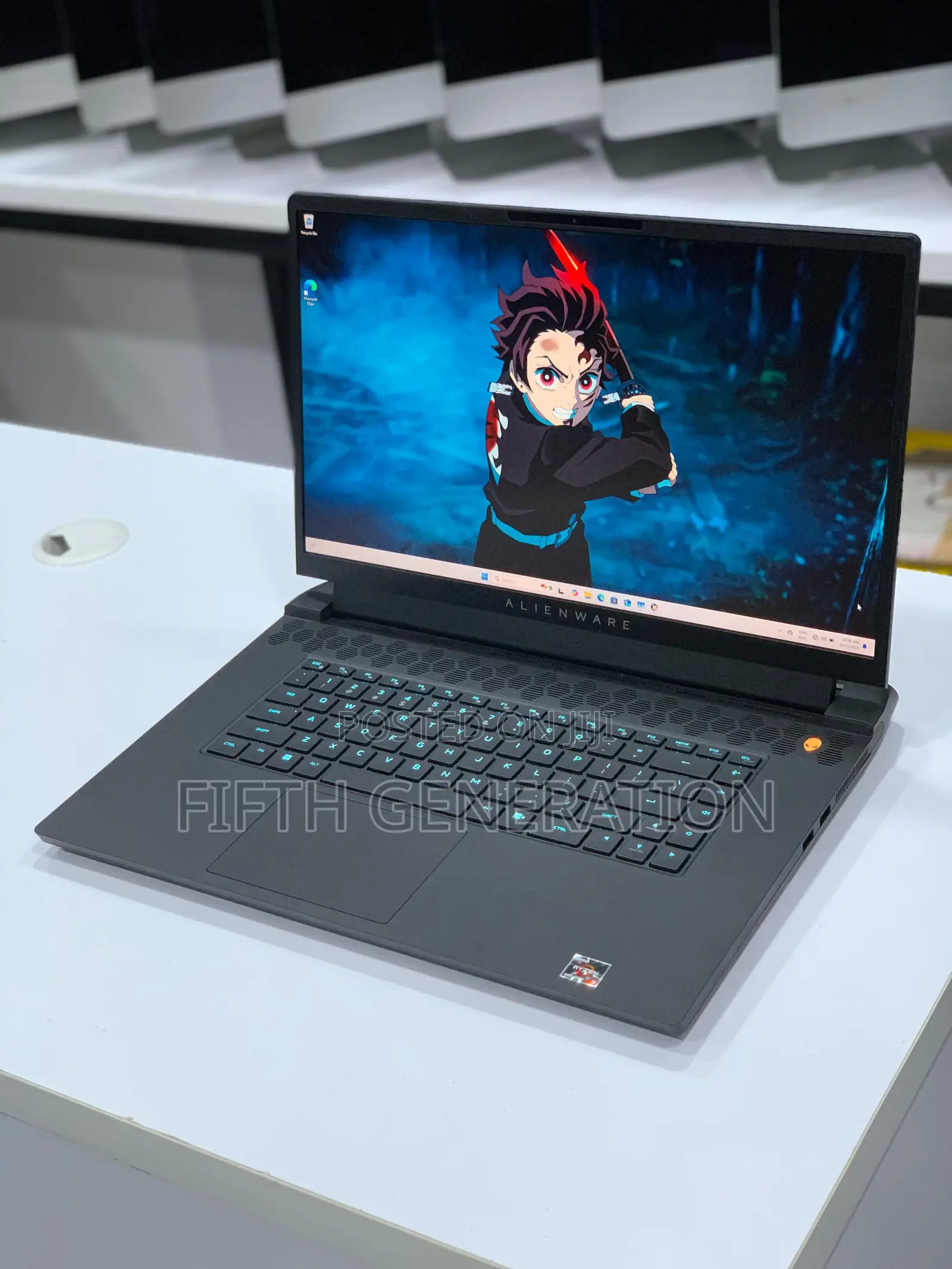Laptop Alienware m17 R5 32GB AMD Ryzen 9 SSD 1T
