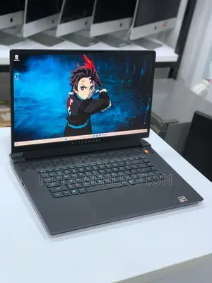 Laptop Alienware m17 R5 32GB AMD Ryzen 9 SSD 1T