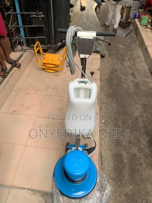 Floor Scrubber Machine