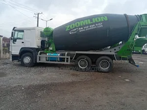 Howo Sinotruk Mixer With 10tyres