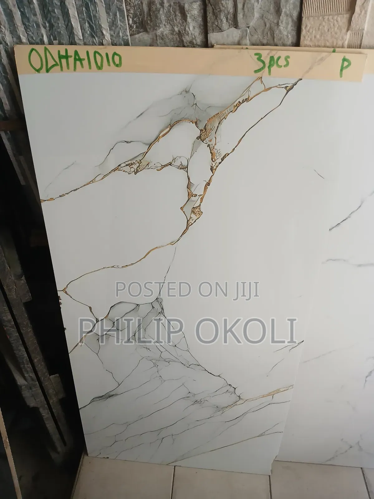 Golden Pattern Porcelain Floor Tiles