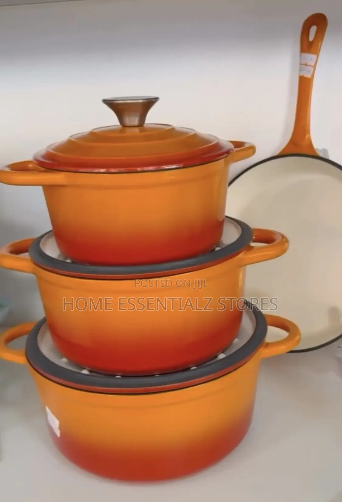 Cast Iron Pots Set