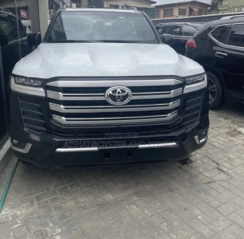 New Toyota Land Cruiser 2024 Black