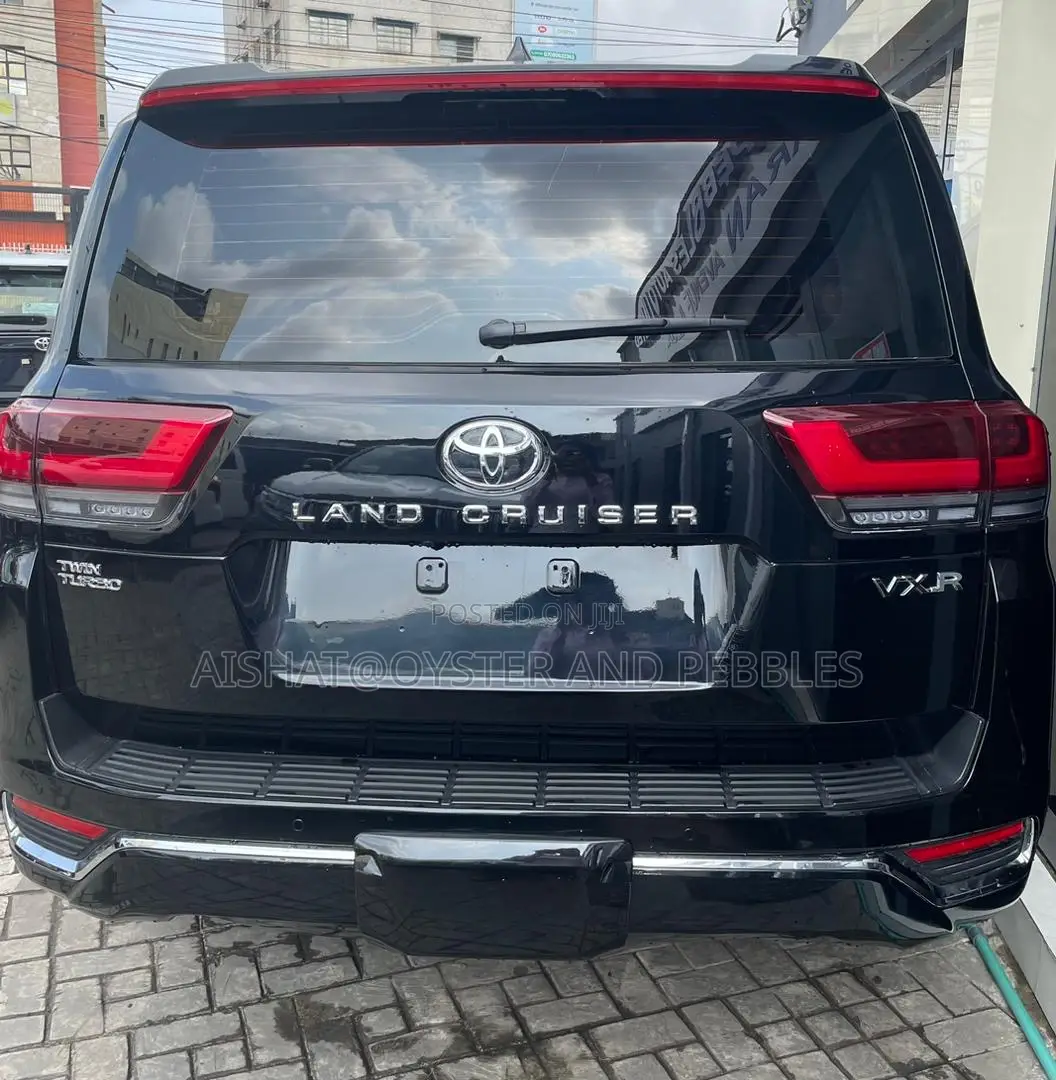 New Toyota Land Cruiser 2024 Black