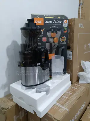 Health-Boosting Raf R.2857 Juicer- Fresh Nutrition