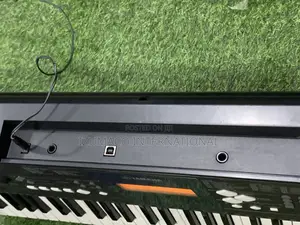Psre 333 Durable Yamaha Keyboard