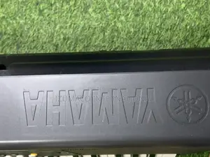 Psre 333 Durable Yamaha Keyboard