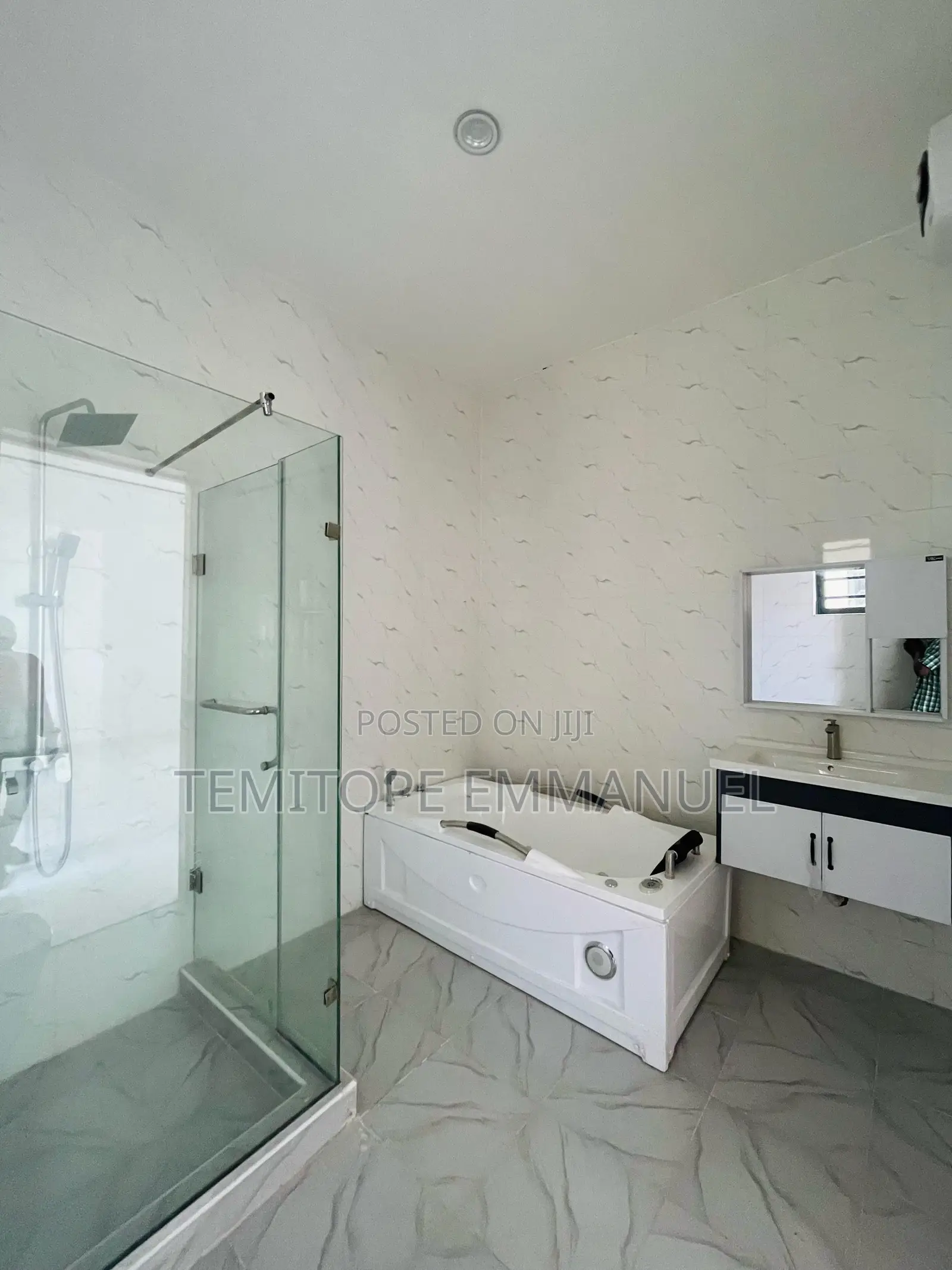 Furnished 4bdrm Duplex in Ikota for sale