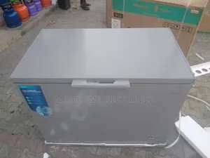 Midea Chest Freezer 379