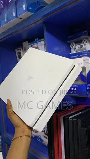 Playstation 4 With Games and 1pad